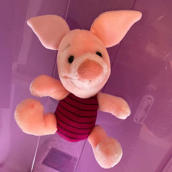 Piglet Plush - Picture 1 of 3